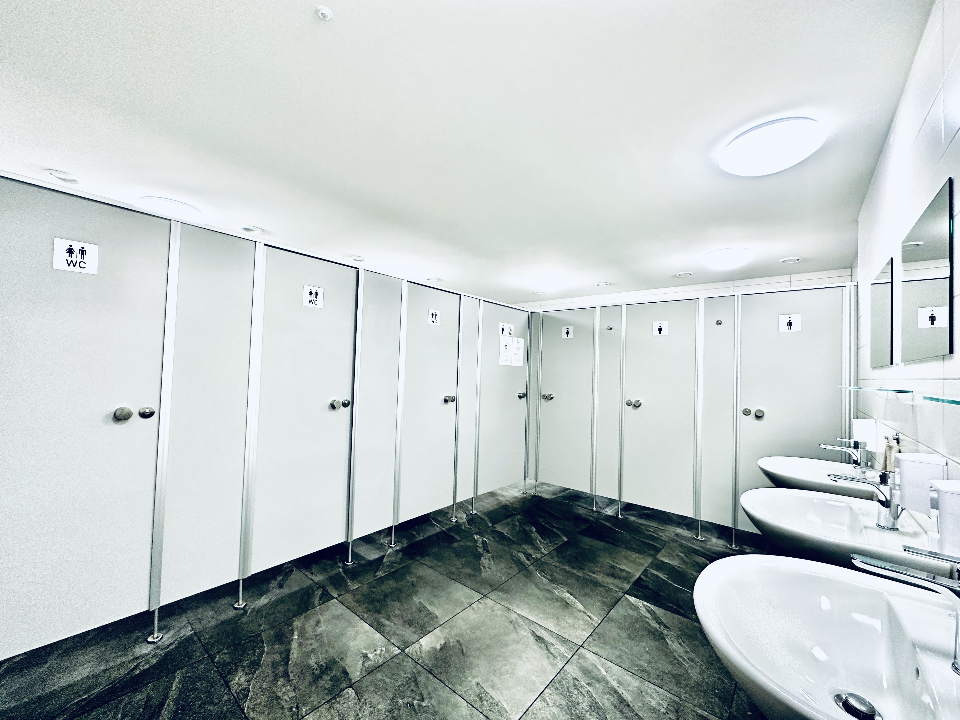 Zweibettzimmer Standard in Deitingen mit zwei Einzelbetten