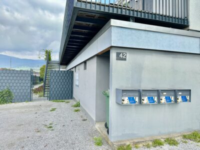 Business Apartment Tiny House Deitingen. ZIMMERzuVERMIETEN.ch